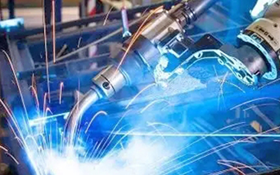 電瓷金屬附件焊接可以用機(jī)器人自動(dòng)焊?來(lái)這里試試焊接效果