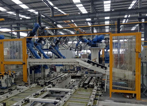 預埋槽道焊接機器人自動生產線