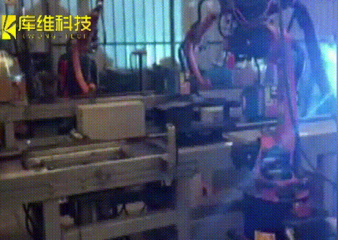 機器人焊接生產線