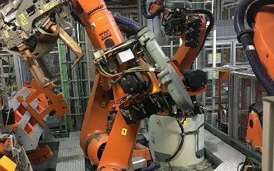 <b>使用機器人焊接時需要注意哪些事項？</b>